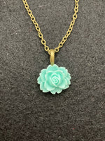 Chain with flower pendant